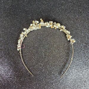Chic Pearl and Gold Women's Headband
